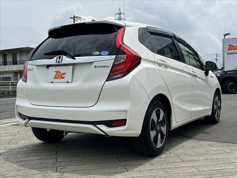 FIT HYBRID