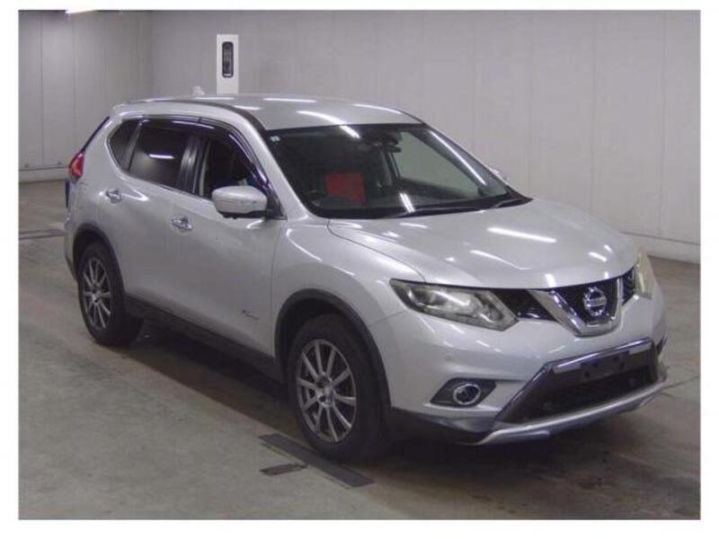 X-TRAIL-0