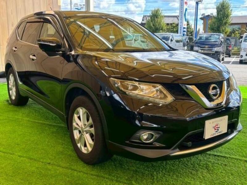 X-TRAIL
