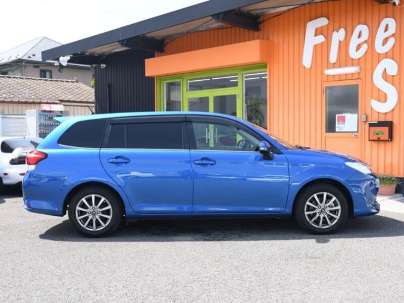COROLLA FIELDER