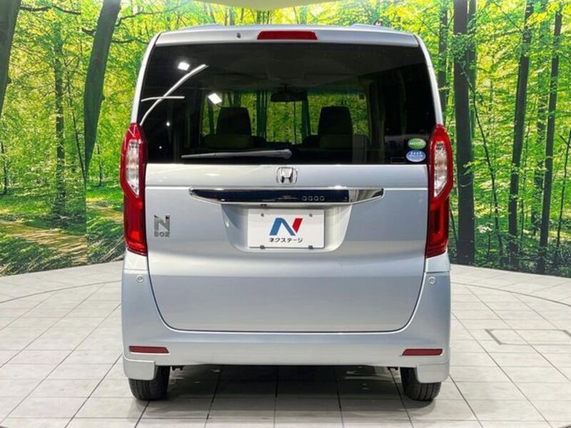 N BOX