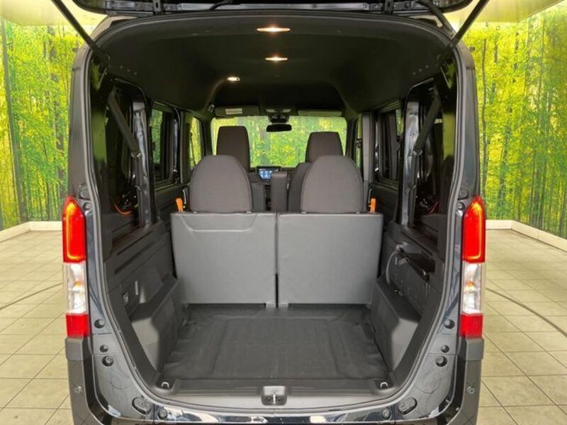 N-VAN