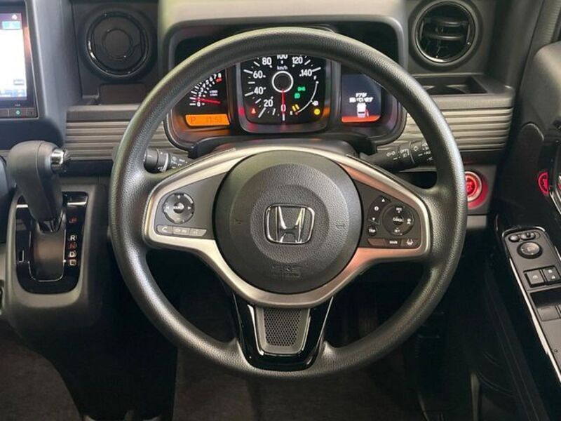 N-VAN