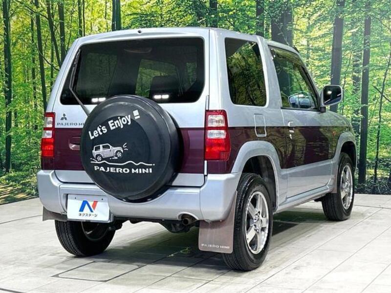 PAJERO MINI