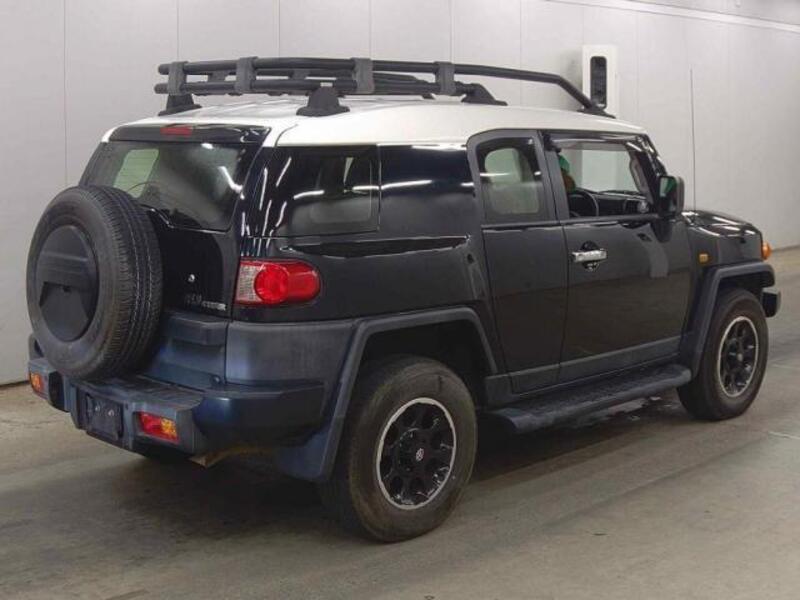 FJ CRUISER
