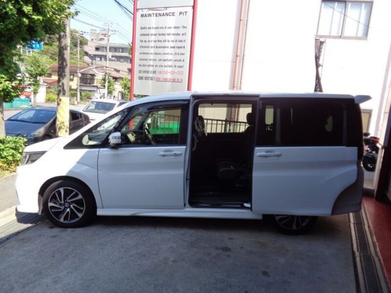 STEPWAGON SPADA