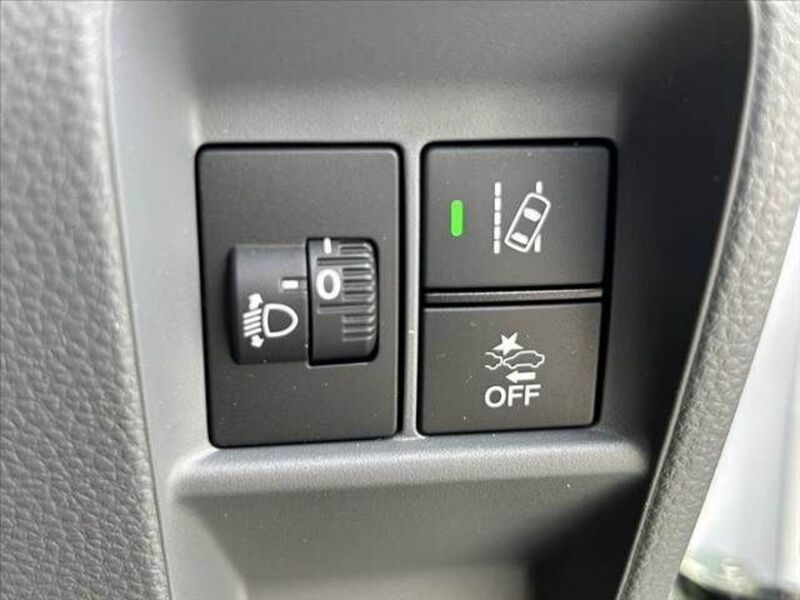 N-VAN