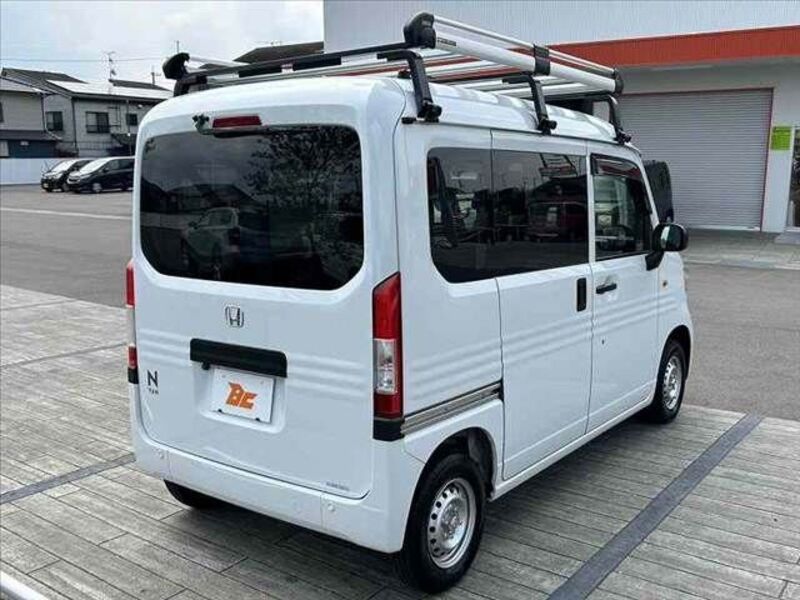 N-VAN