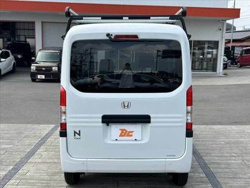 N-VAN