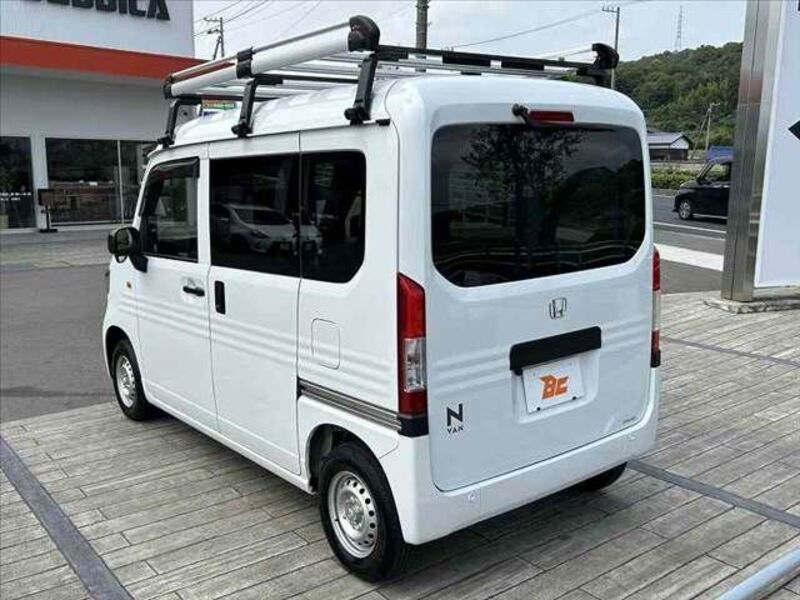N-VAN