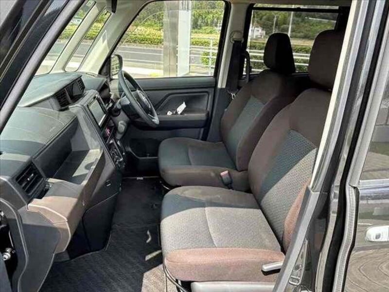 ROOMY