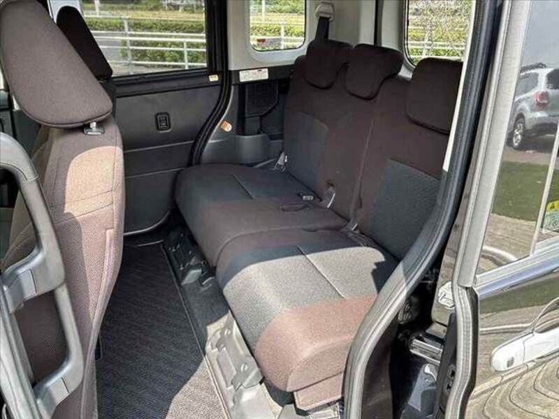 ROOMY