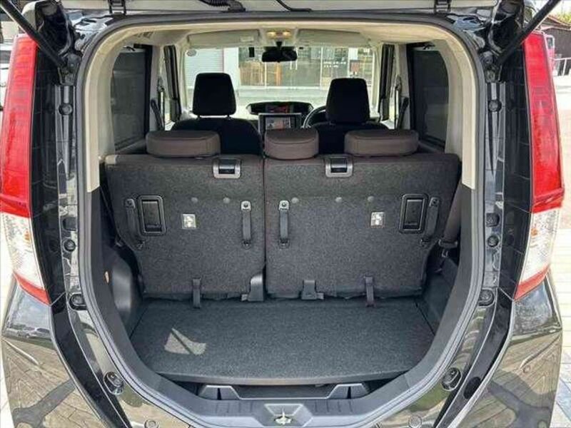 ROOMY