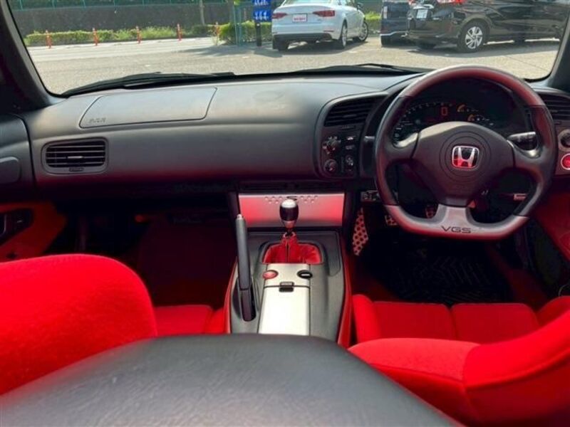 S2000