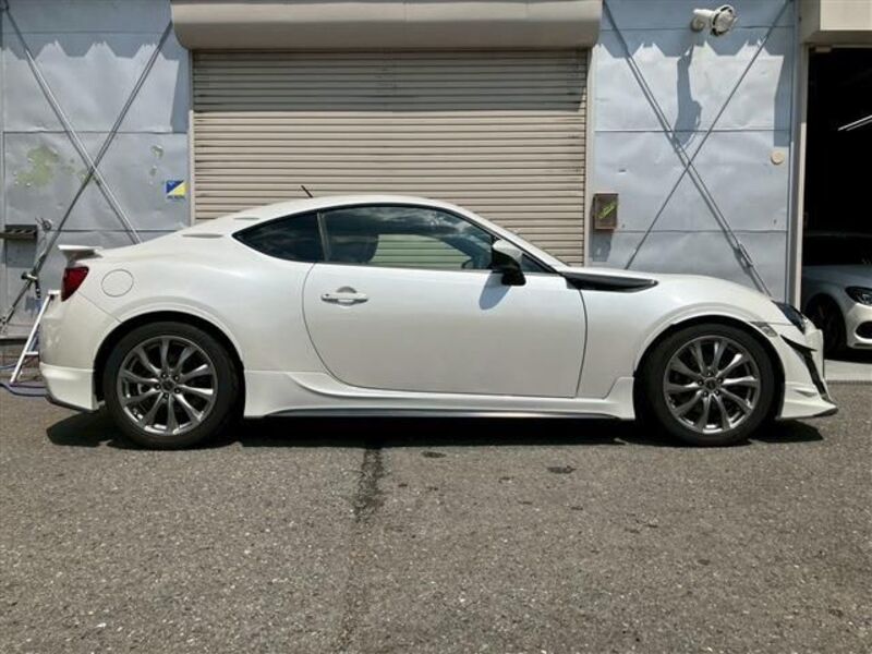 86