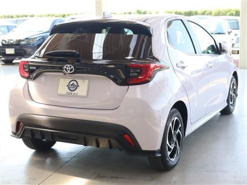 YARIS