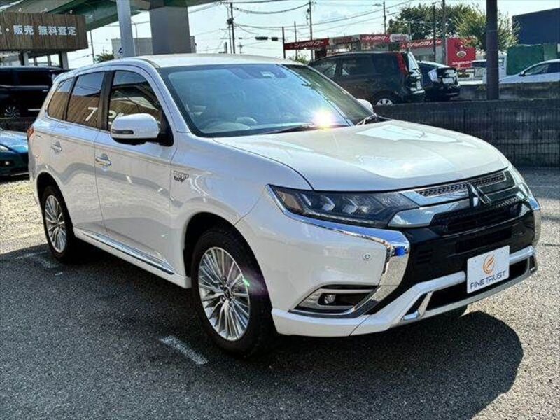 OUTLANDER PHEV