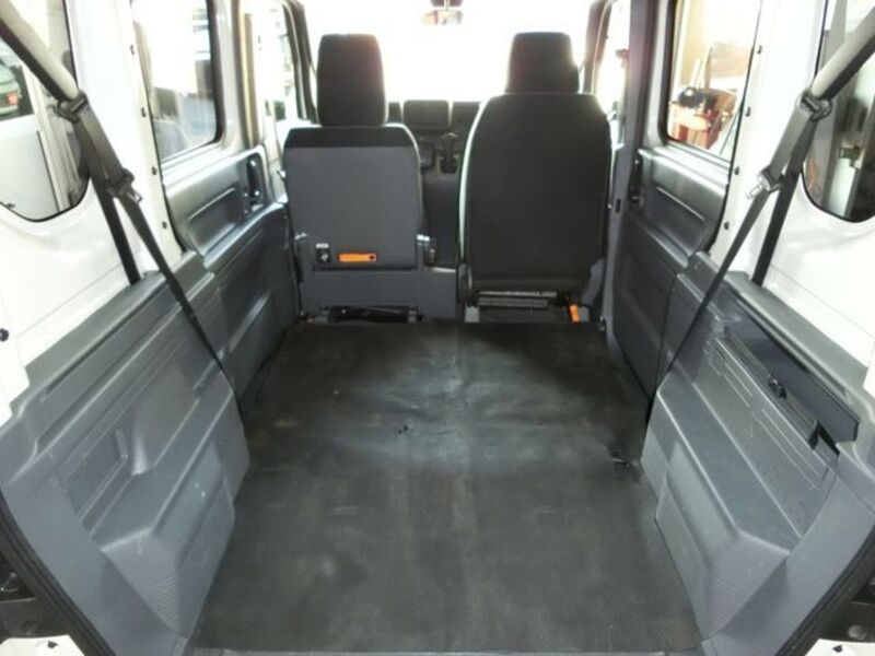 N-VAN