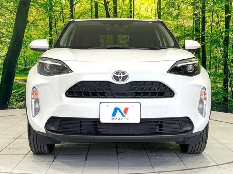 YARIS CROSS