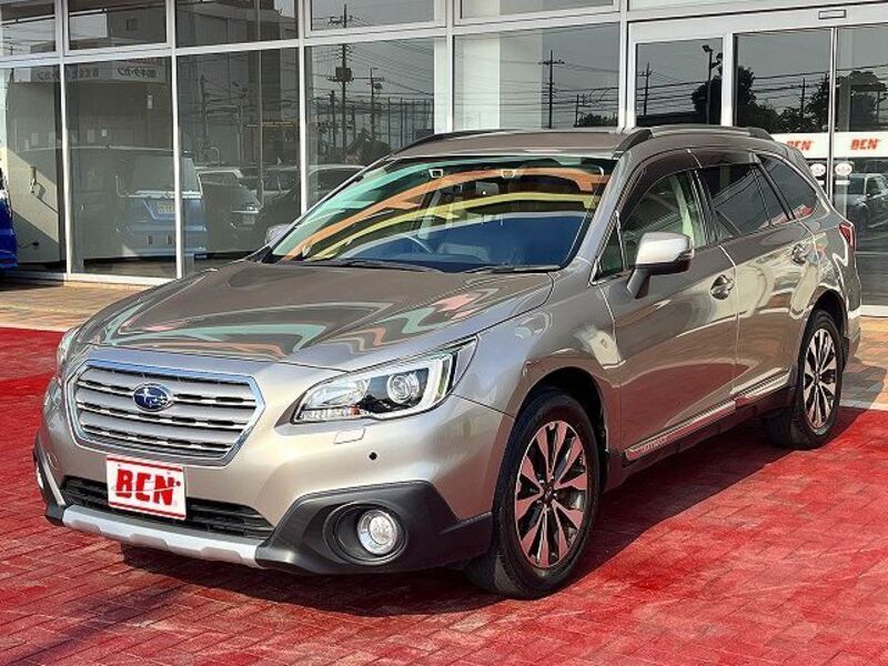 LEGACY OUTBACK-0