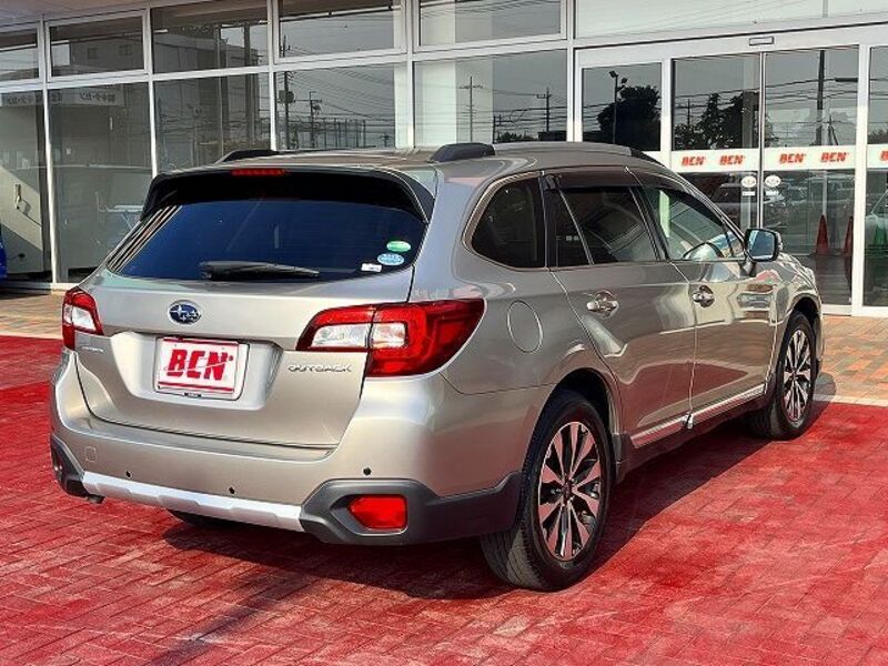 LEGACY OUTBACK