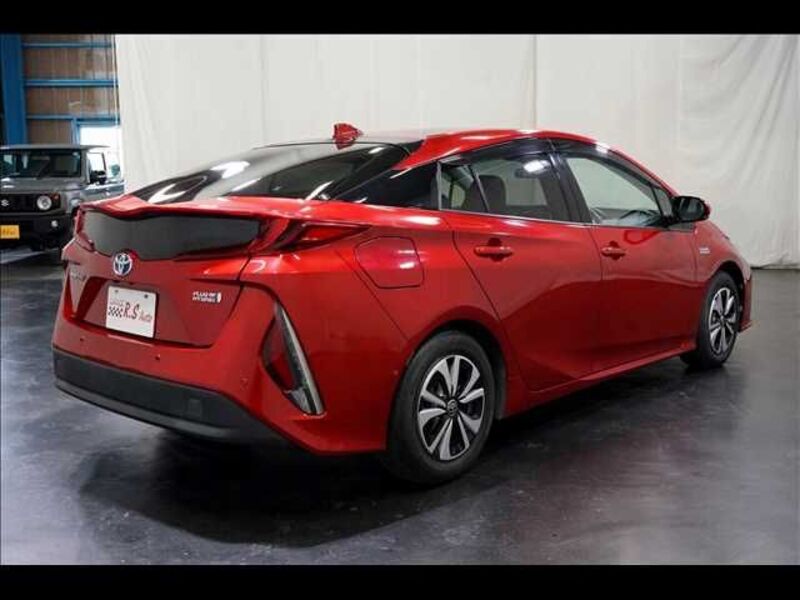 PRIUS PHV