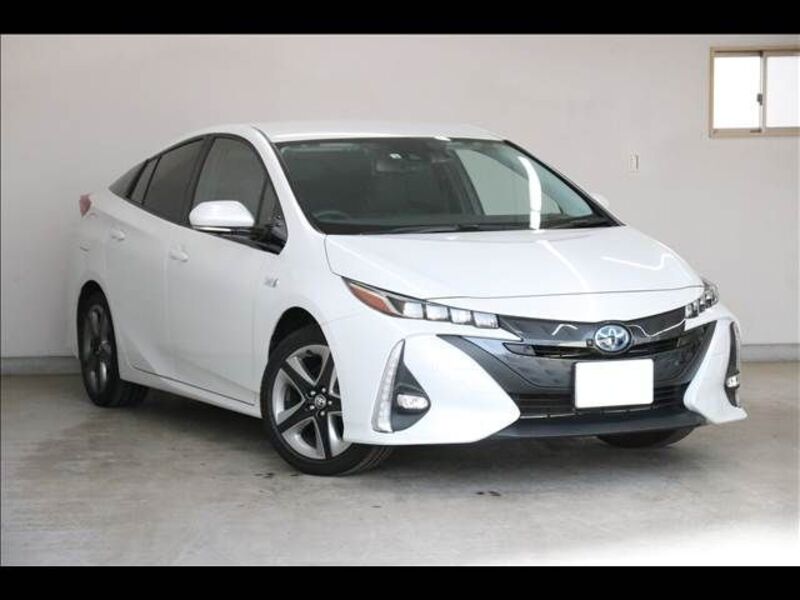 PRIUS PHV