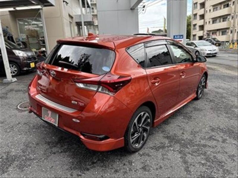 AURIS