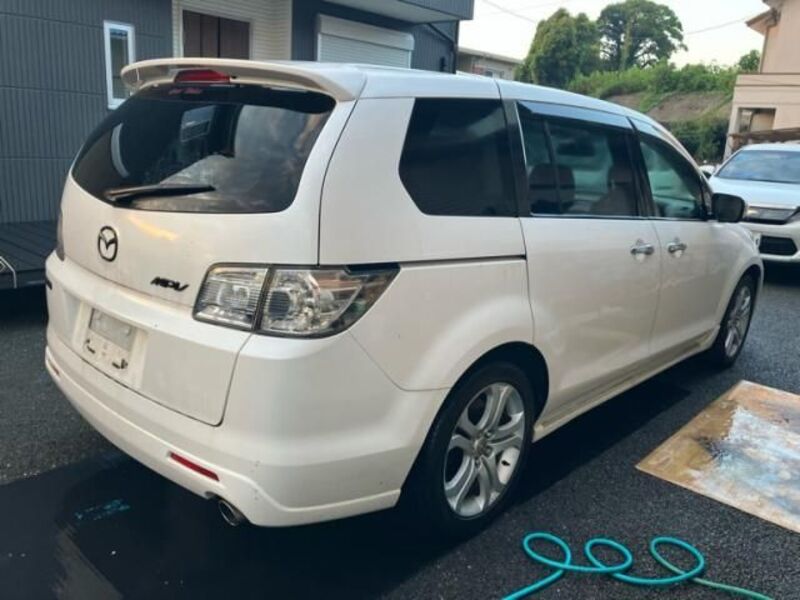 MPV