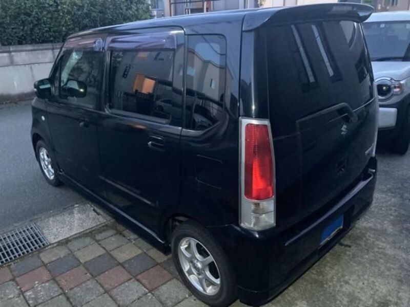 WAGON R