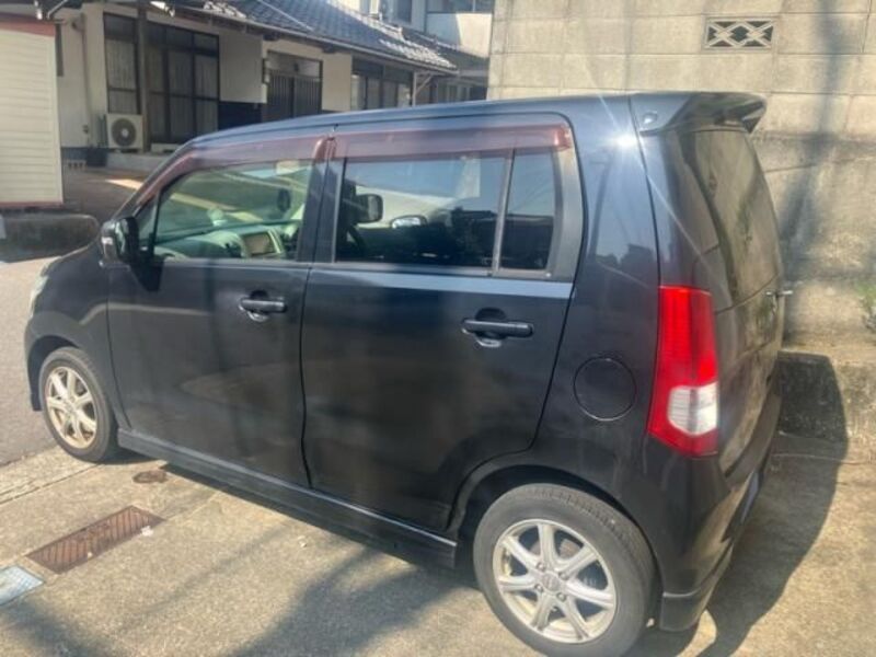 WAGON R