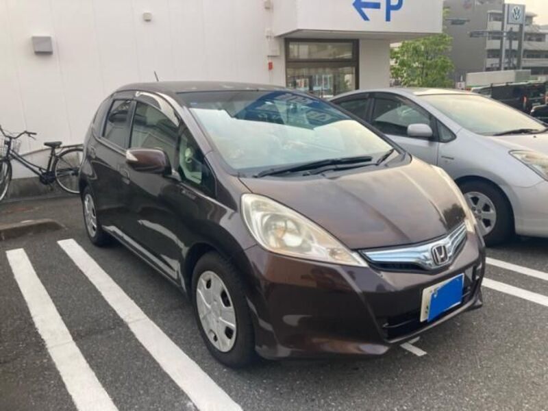 FIT HYBRID