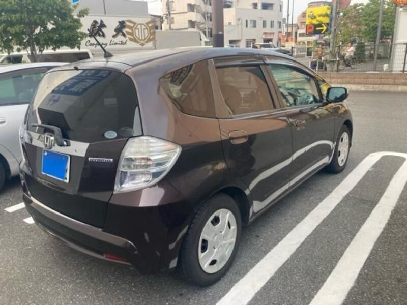 FIT HYBRID