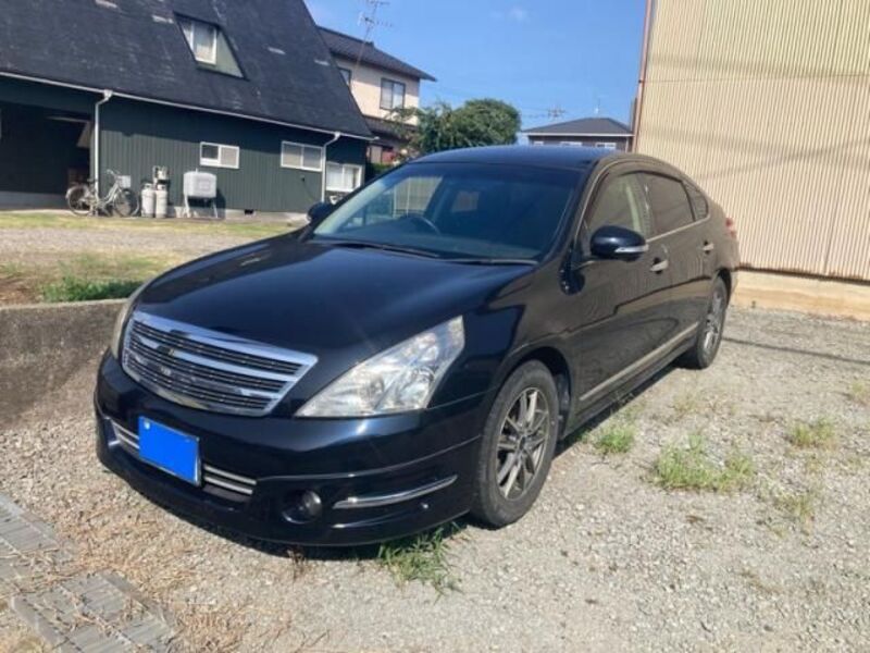 NISSAN TEANA