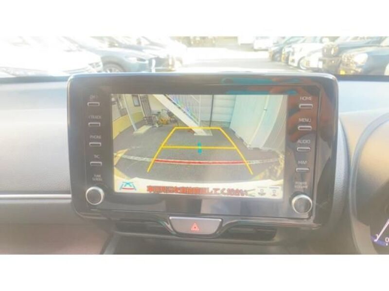 YARIS CROSS