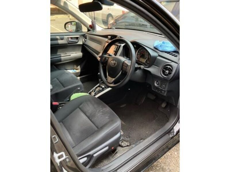 COROLLA FIELDER