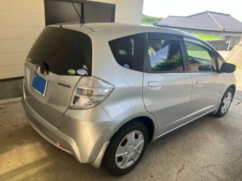 FIT HYBRID
