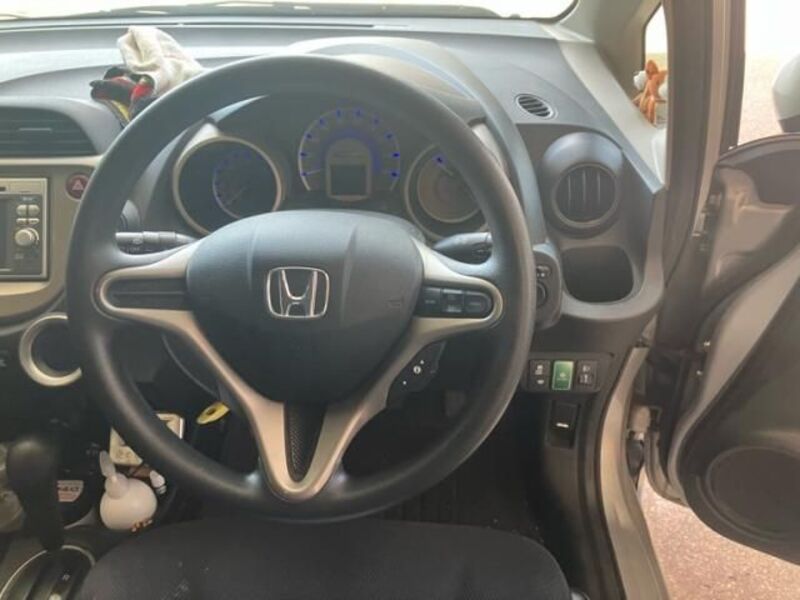 FIT HYBRID