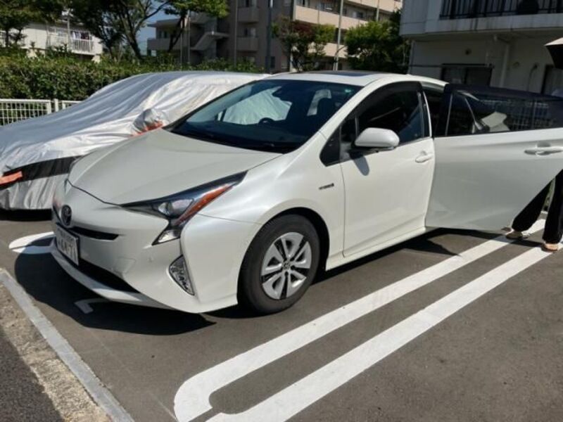 PRIUS