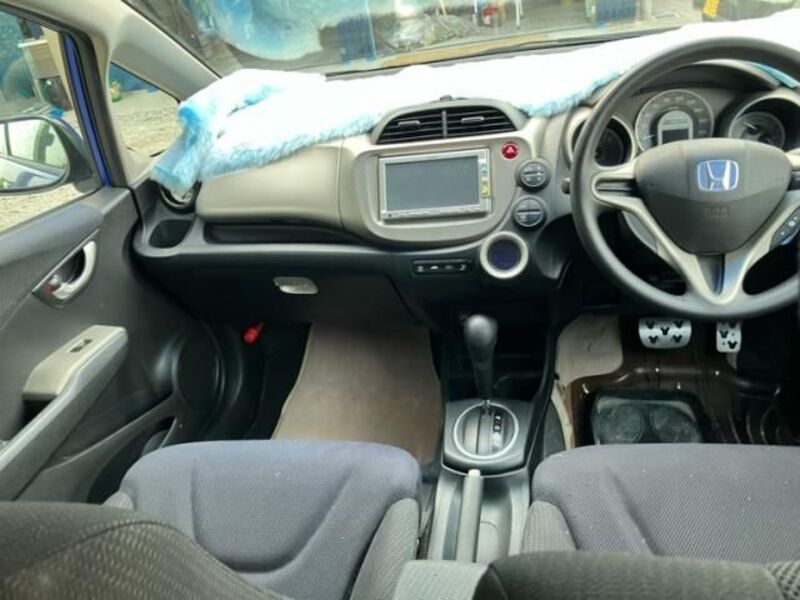 FIT HYBRID