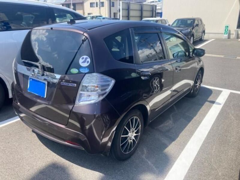 FIT HYBRID
