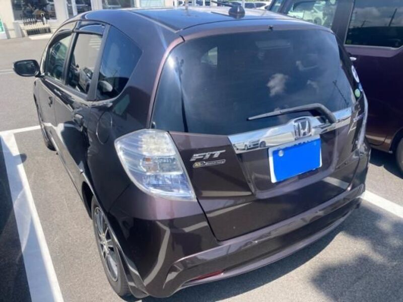 FIT HYBRID