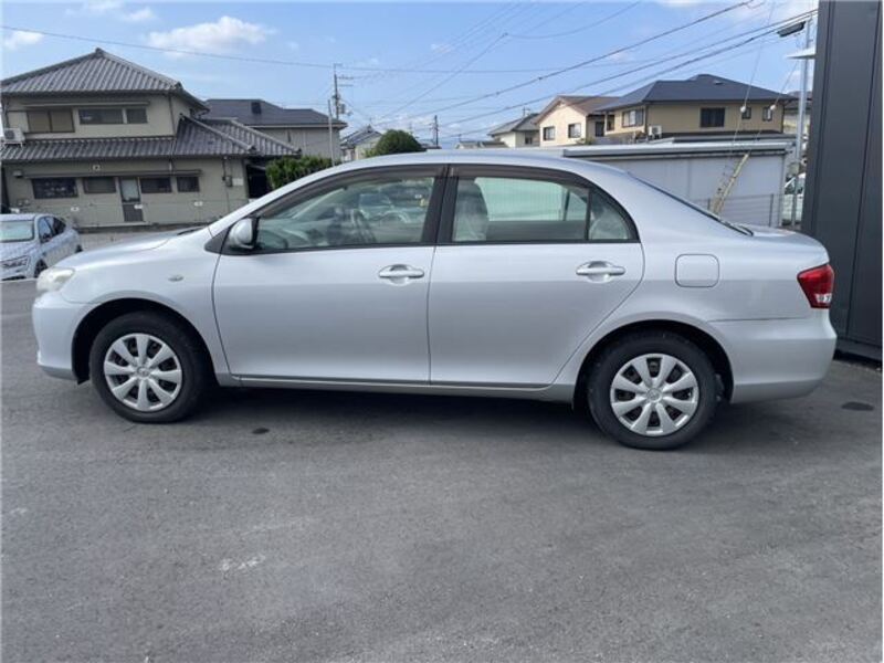 COROLLA AXIO