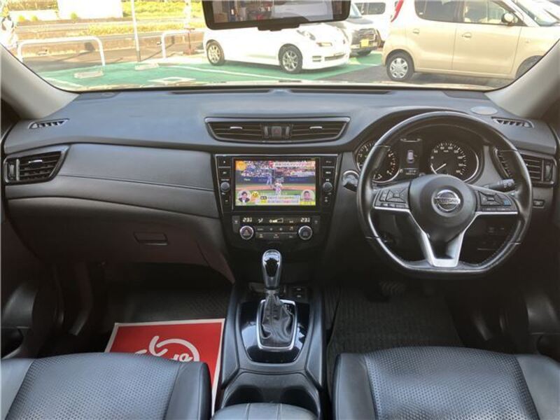 X-TRAIL