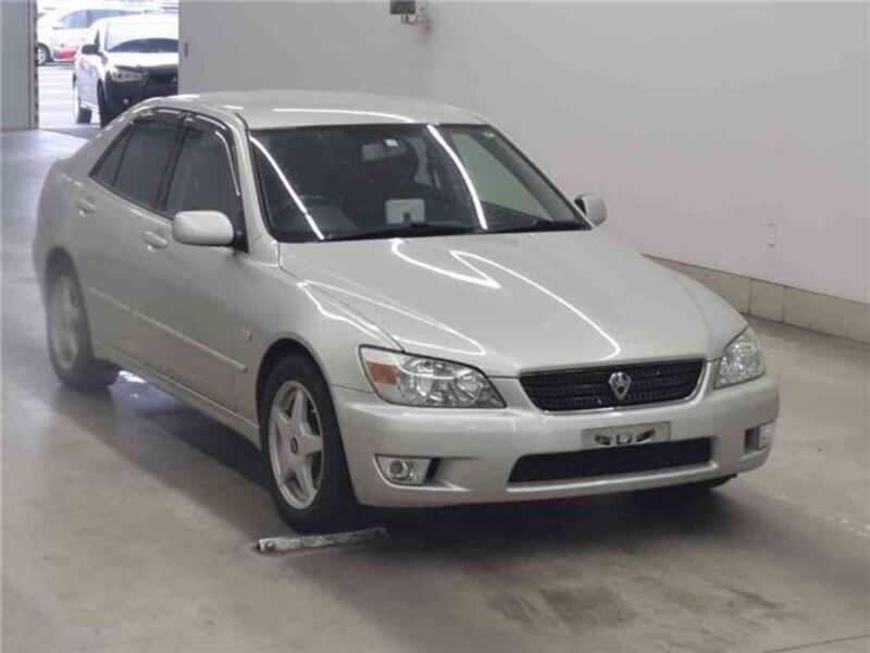 ALTEZZA-0