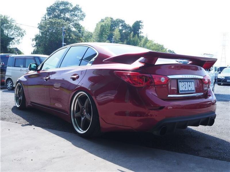 SKYLINE