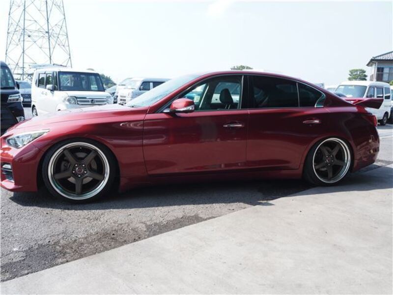 SKYLINE