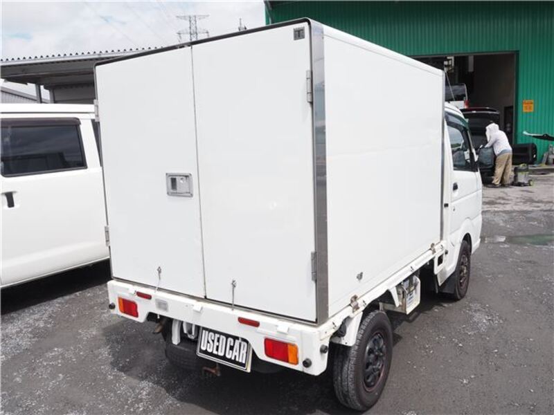 CARRY TRUCK