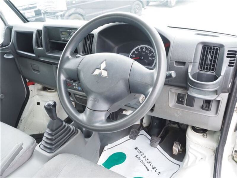 MINICAB TRUCK