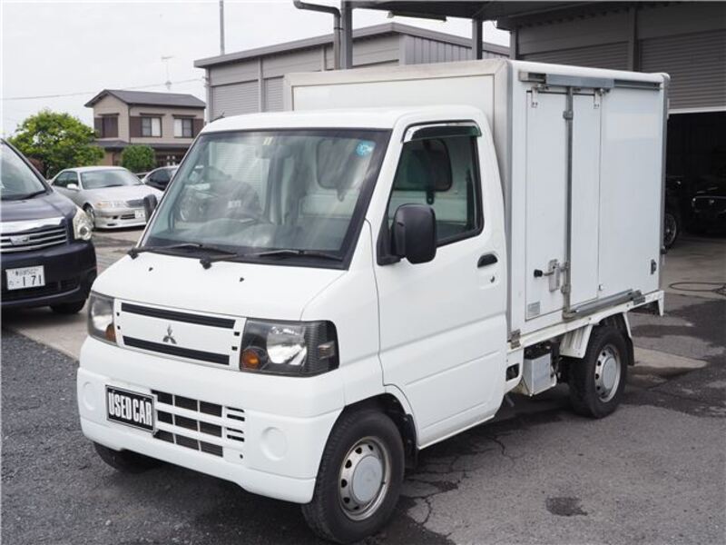 MINICAB TRUCK